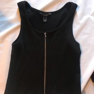 SIZE L Zip up crop top